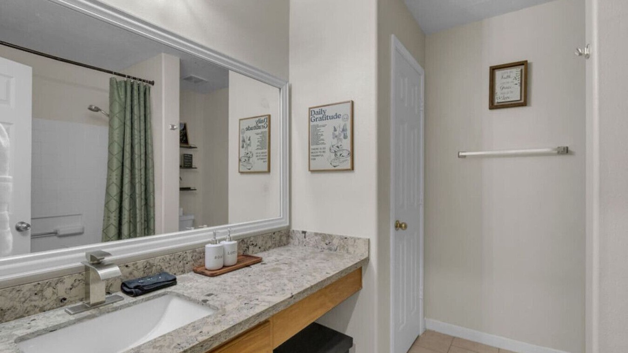 Photo of Bathroom in Spring