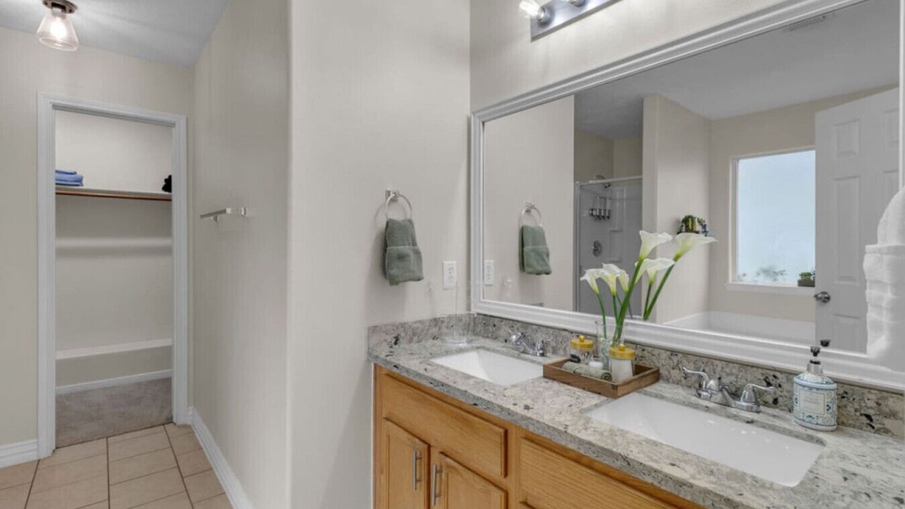 Photo of Bathroom in Spring