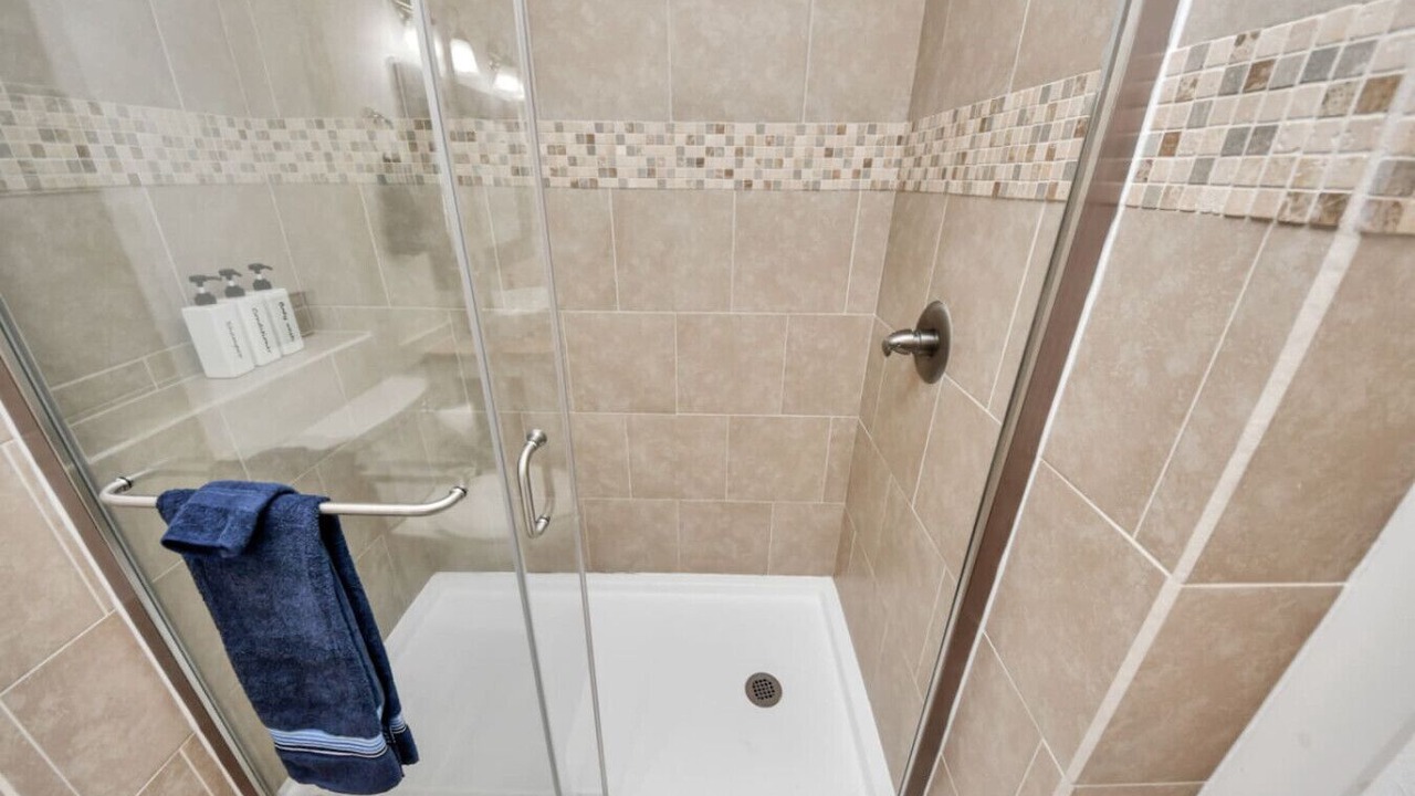 Photo of Bathroom in Spring