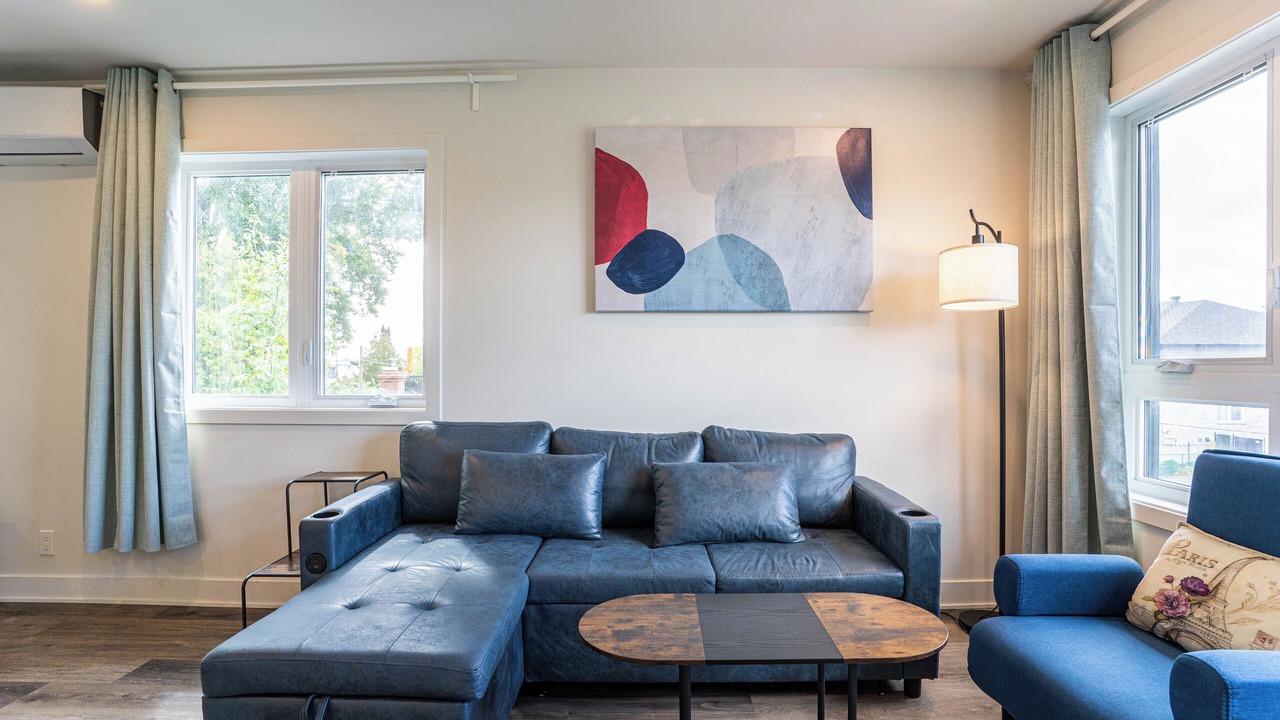Photo of Livingroom in Lafleche