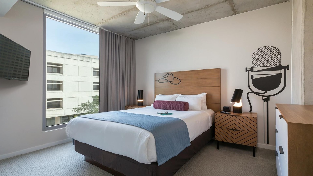 Photo of Bedroom in Civic District