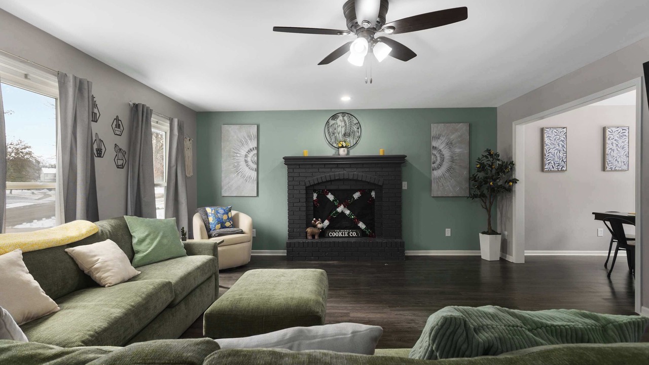 Photo of Livingroom in Olathe