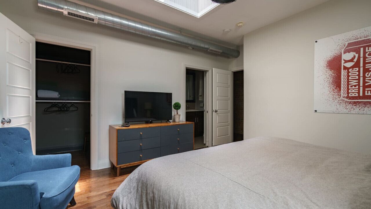 Photo of Bedroom in Short North