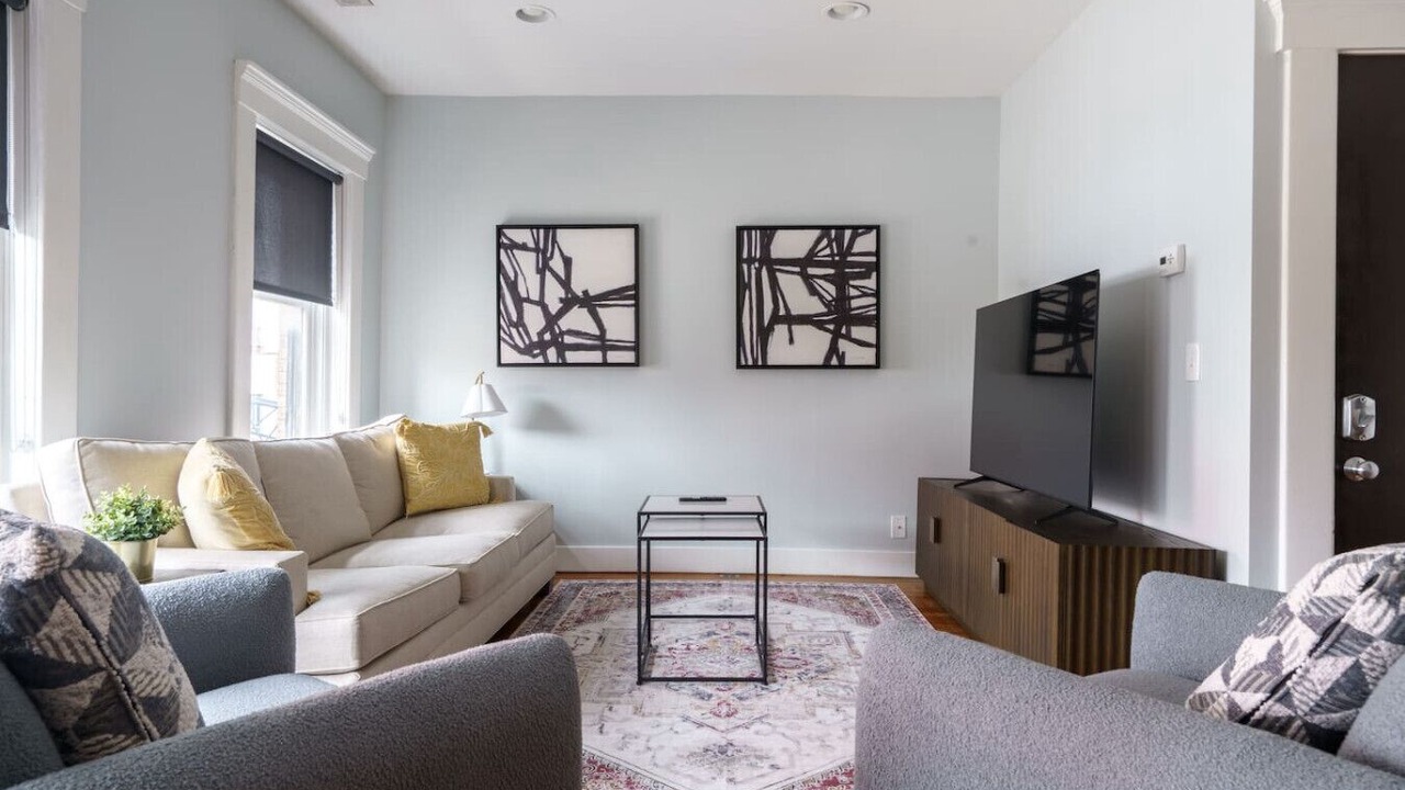 Photo of Livingroom in Short North