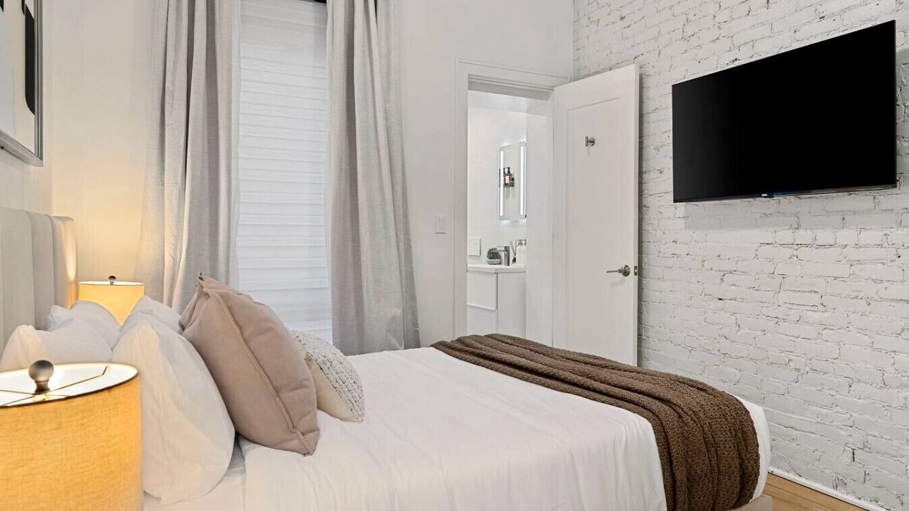 Photo of Bedroom in Griggs Park