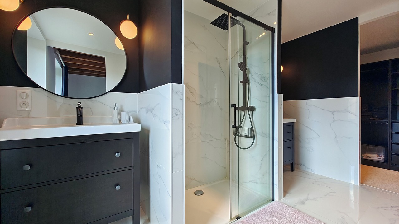 Photo of Bathroom in Lagrave