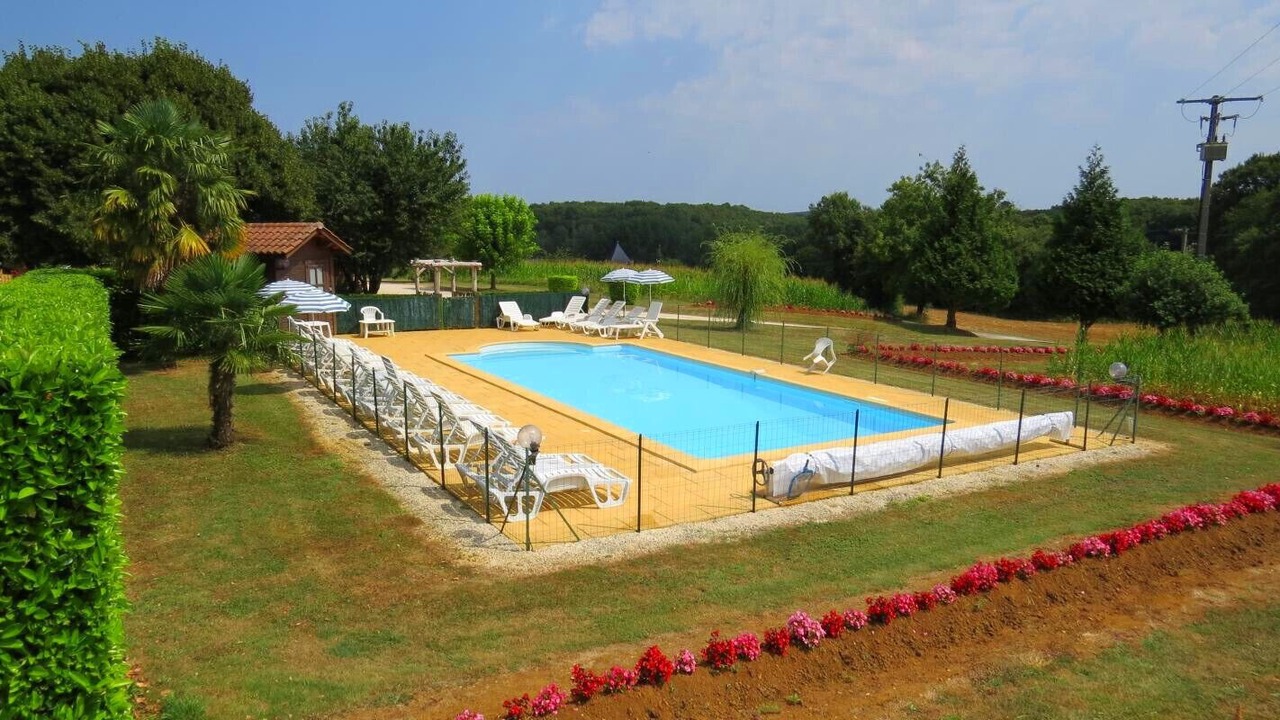 Photo of Outdoor in Saint-Crepin-et-Carlucet