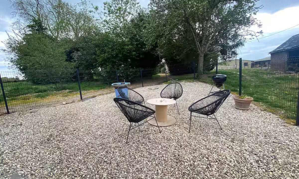 Photo of Patio Balcony in Emanville