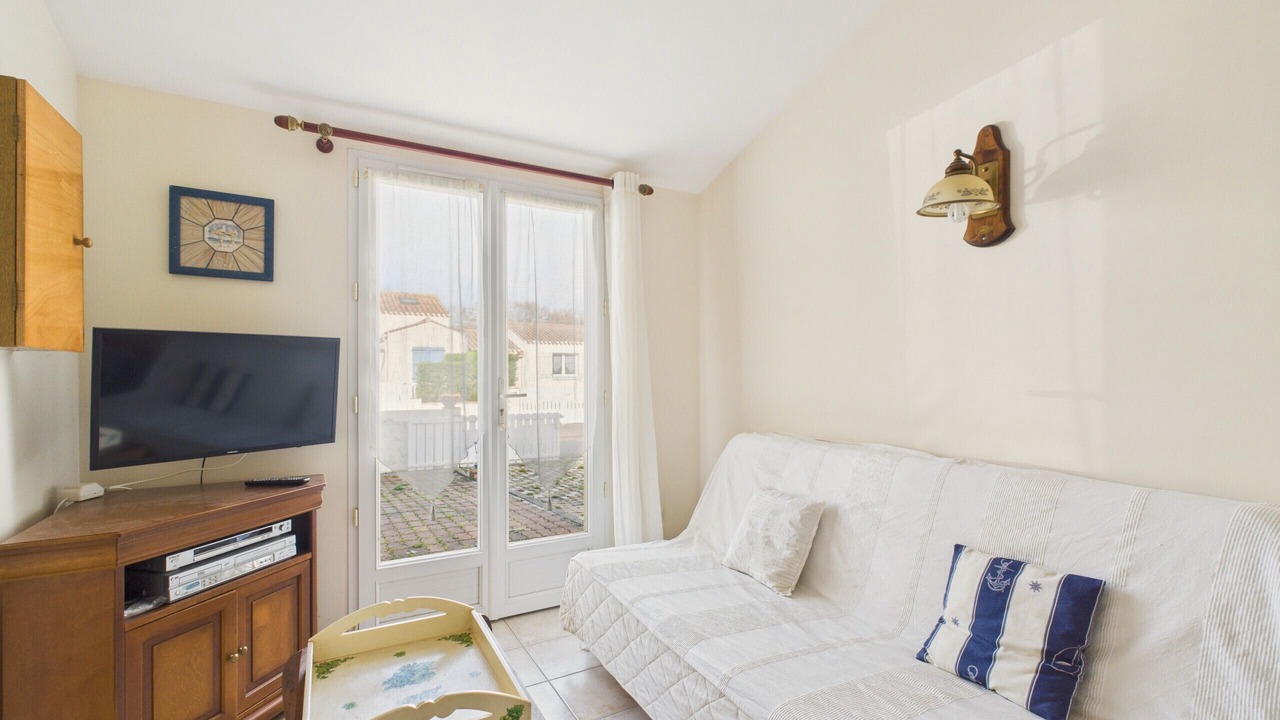 Photo of Livingroom in La Chaize-Giraud