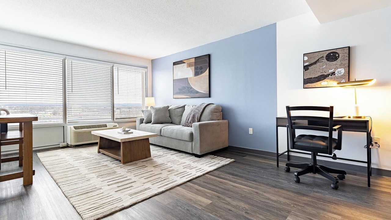 Photo of Livingroom in Downtown Hartford