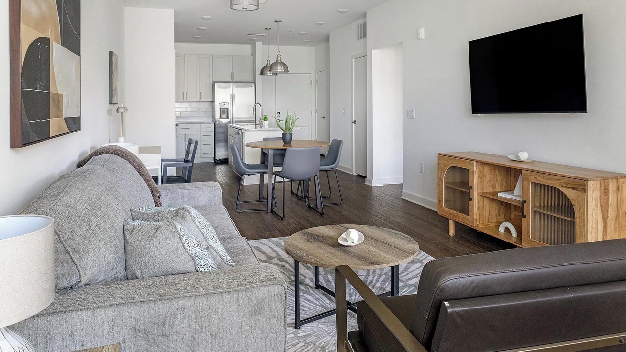 Photo of Livingroom in Southeast Raleigh
