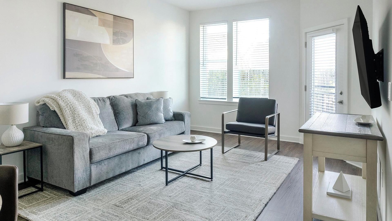 Photo of Livingroom in Southeast Raleigh