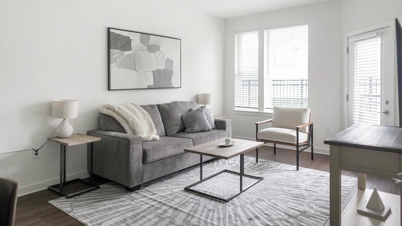 Photo of Livingroom in Southeast Raleigh
