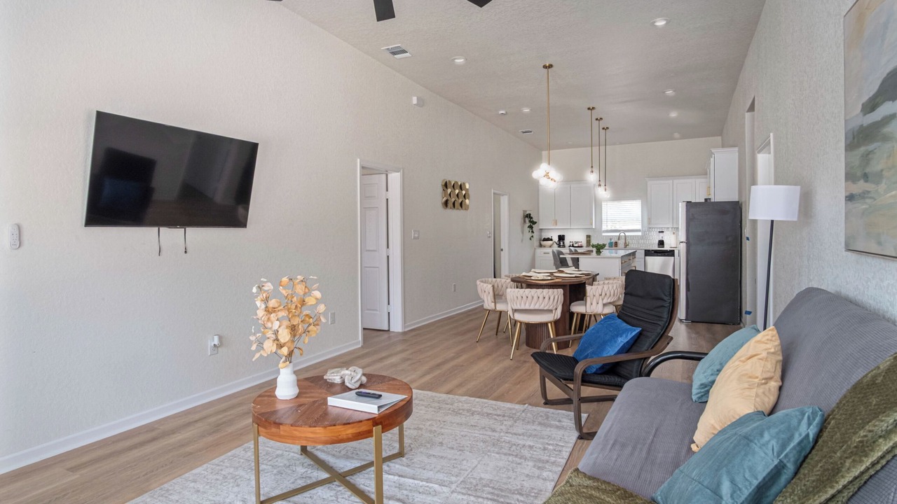 Photo of Livingroom in Denver Heights