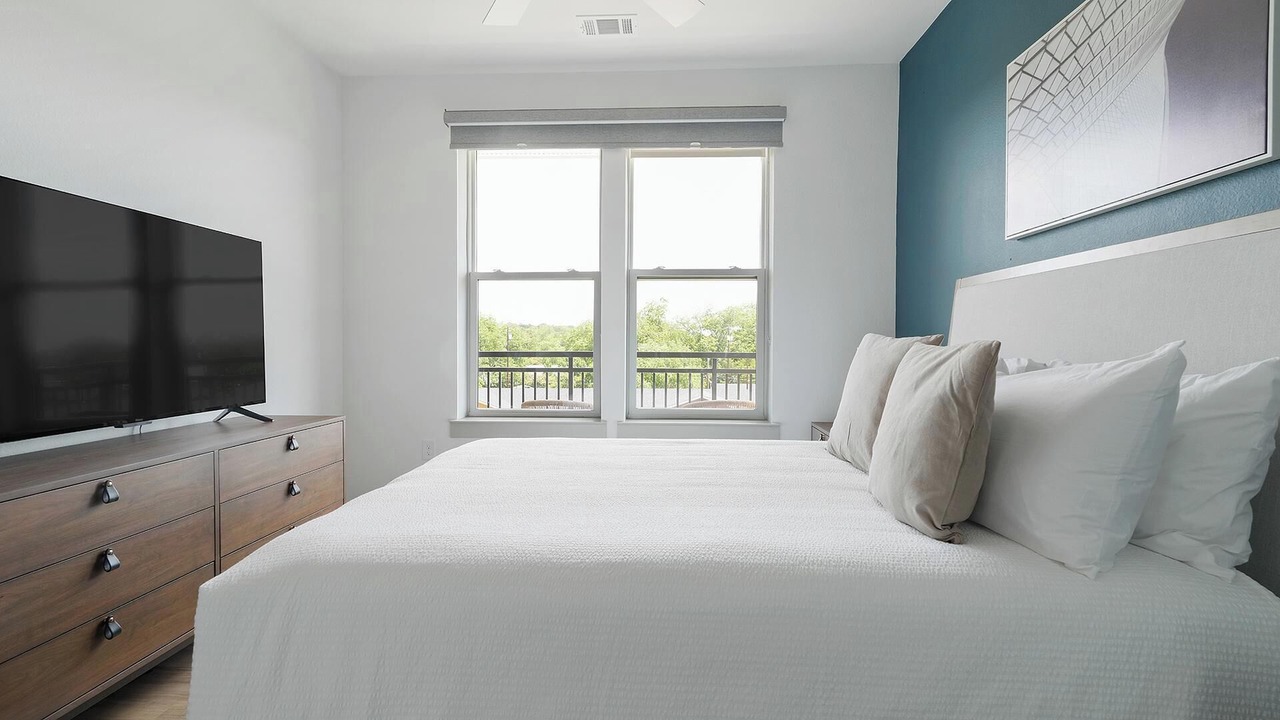 Photo of Bedroom in MLK