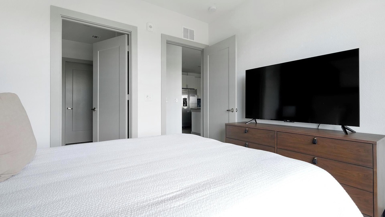 Photo of Bedroom in MLK