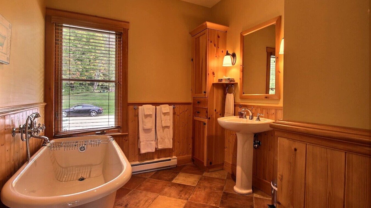 Photo of Bathroom in Pohenegamook