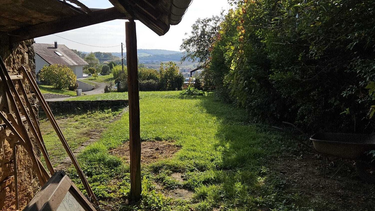 Photo of Outdoor in Pelousey