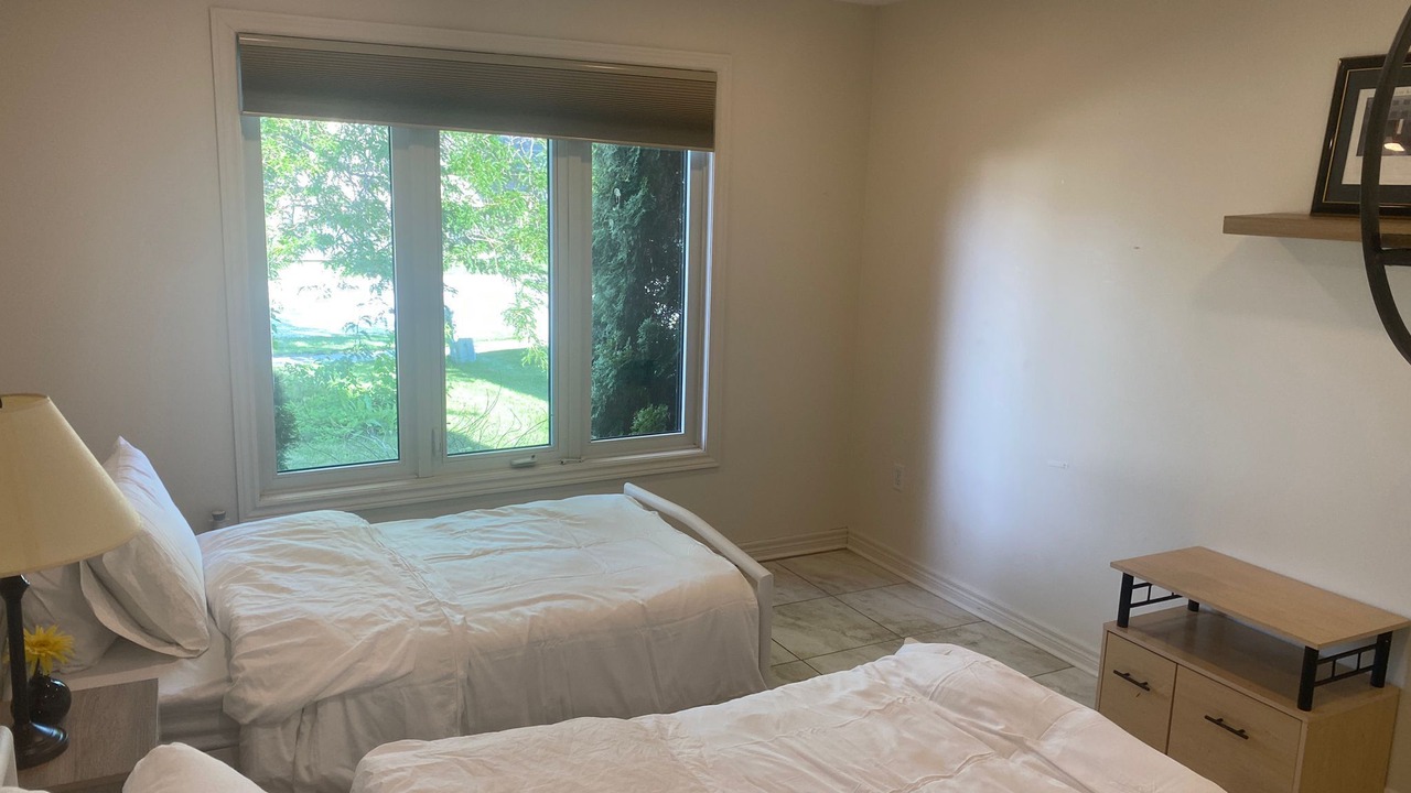 Photo of Bedroom in Sarnia