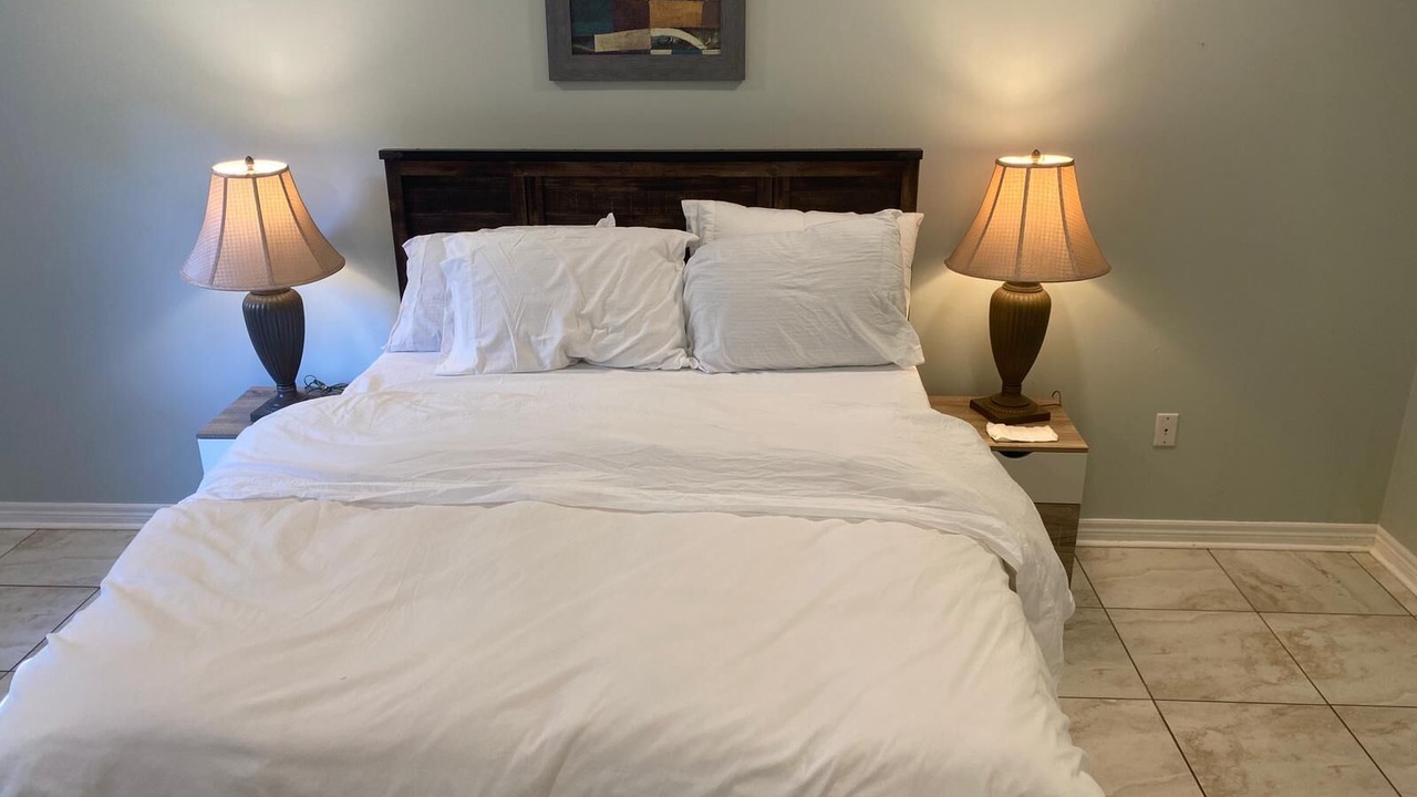 Photo of Bedroom in Sarnia