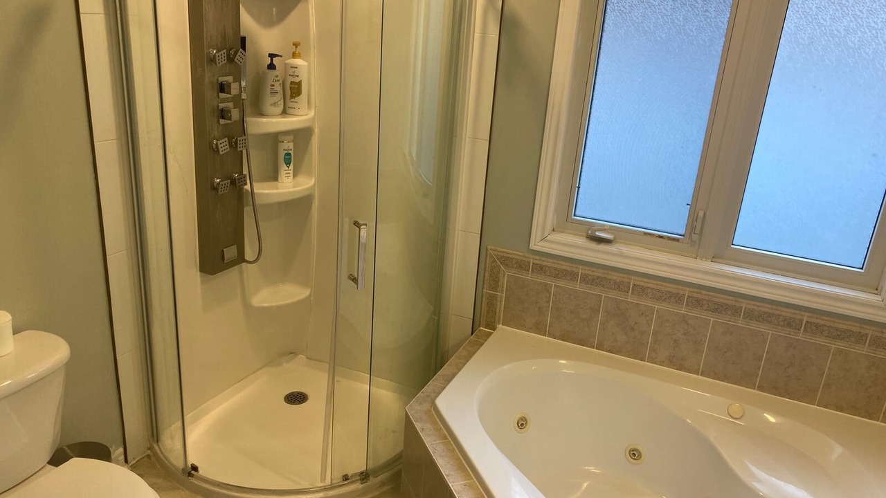 Photo of Bathroom in Sarnia