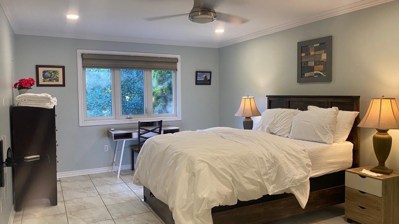 Photo of Bedroom in Sarnia