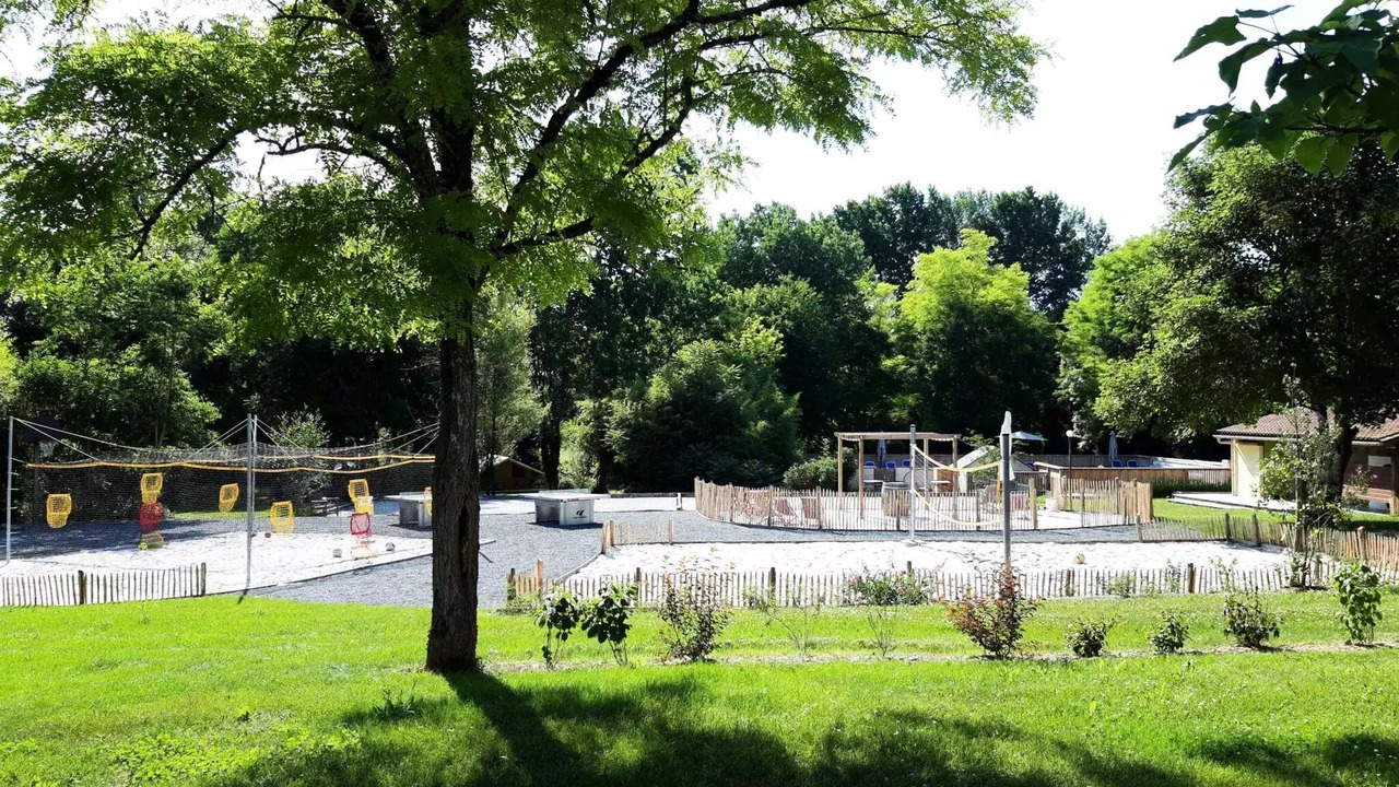 Photo of Others in Vendoire