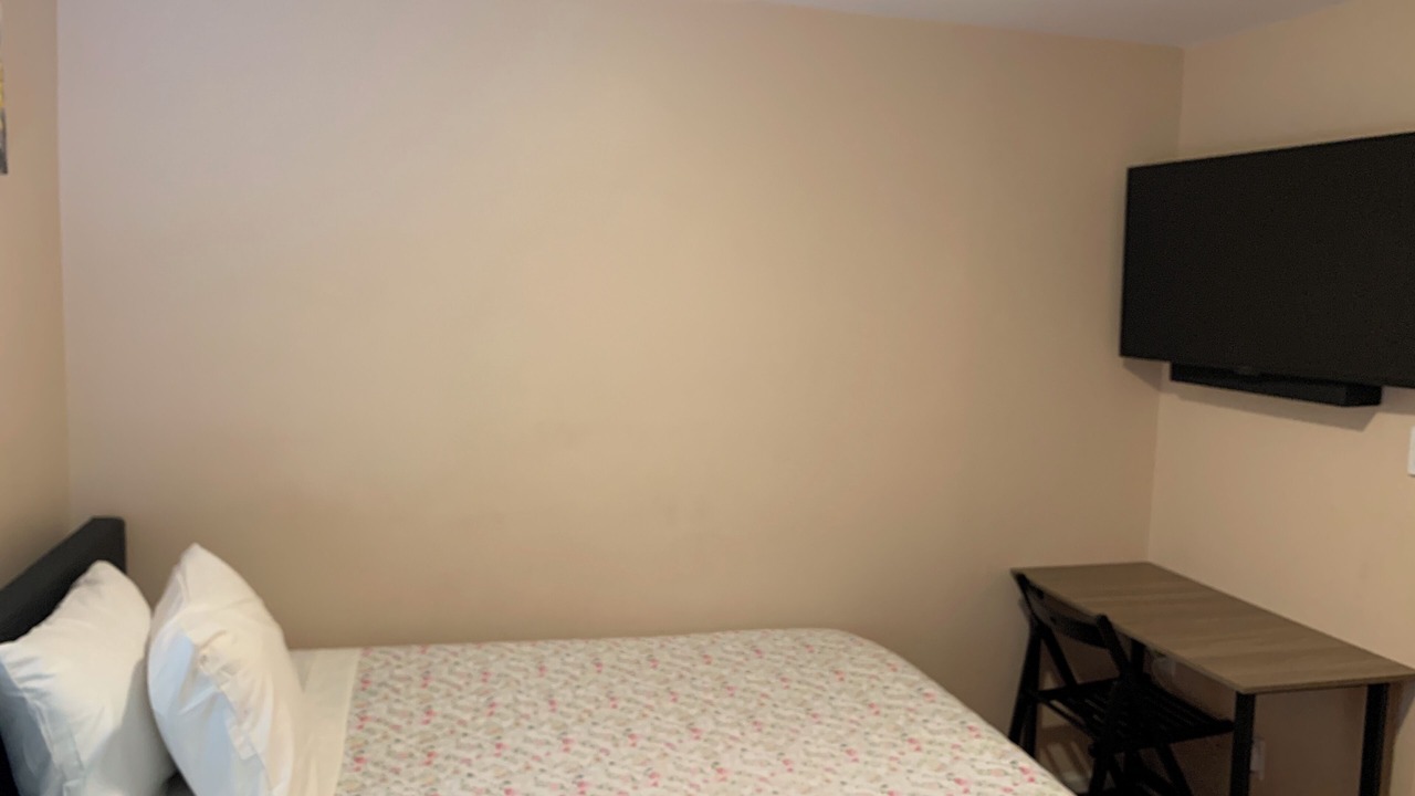 Photo of Bedroom in Calverton