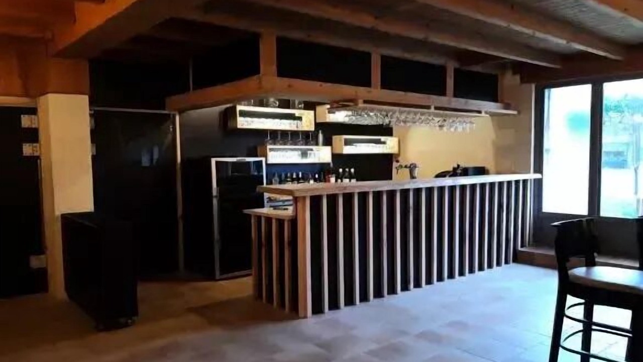 Photo of Others in Vendoire