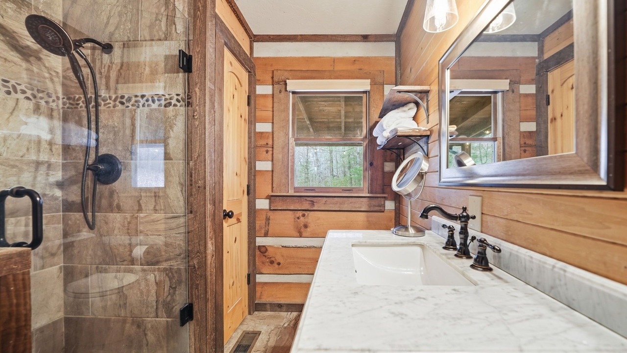 Photo of Bathroom in Aska