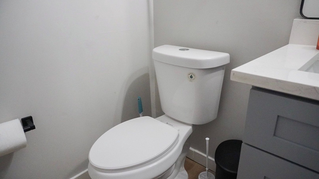 Photo of Bathroom in Country Club Hills