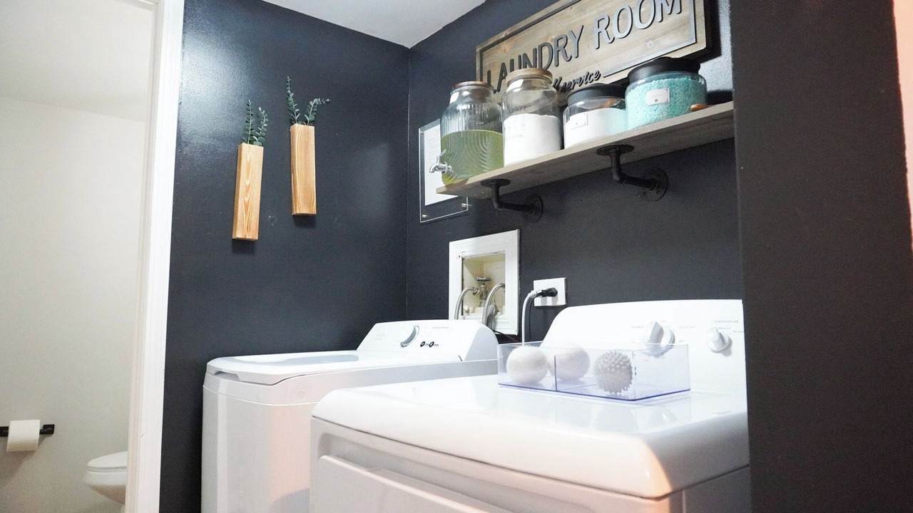 Photo of Bathroom in Country Club Hills