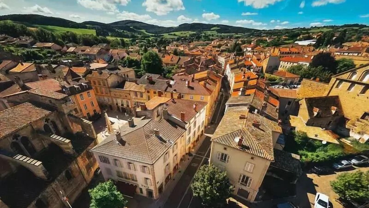 Photo of Outdoor in Pont-sur-Yonne