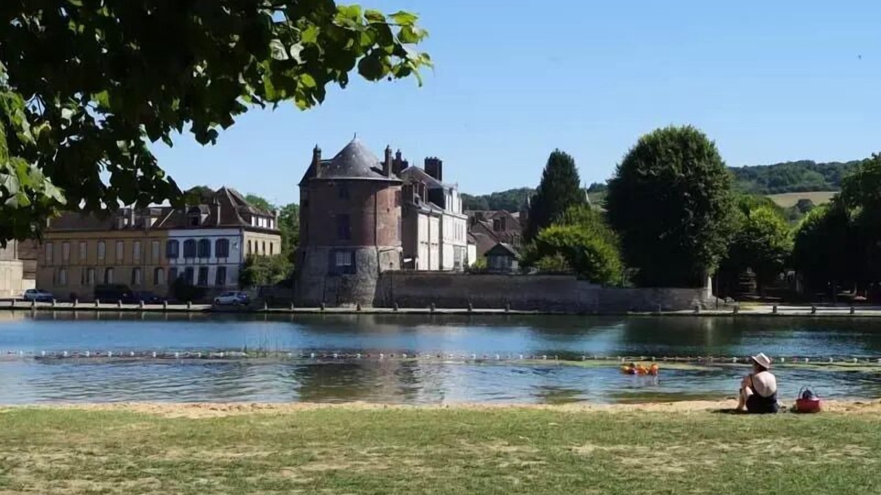 Photo of Others in Pont-sur-Yonne