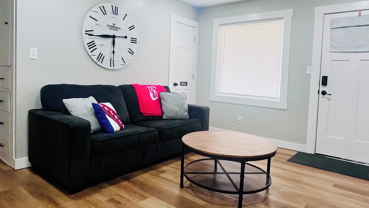 Photo of Livingroom in Cheney