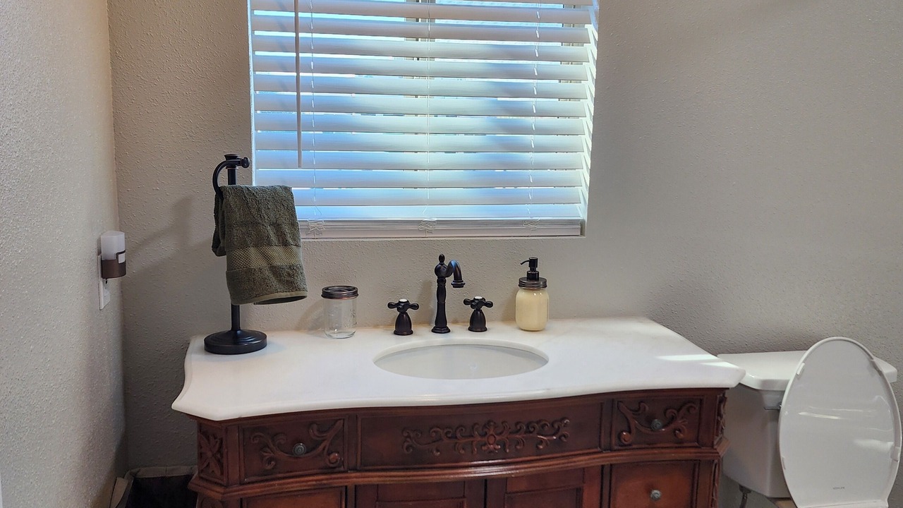 Photo of Bathroom in Duncan