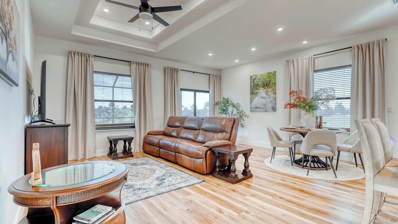 Photo of Livingroom in Oakland Hills