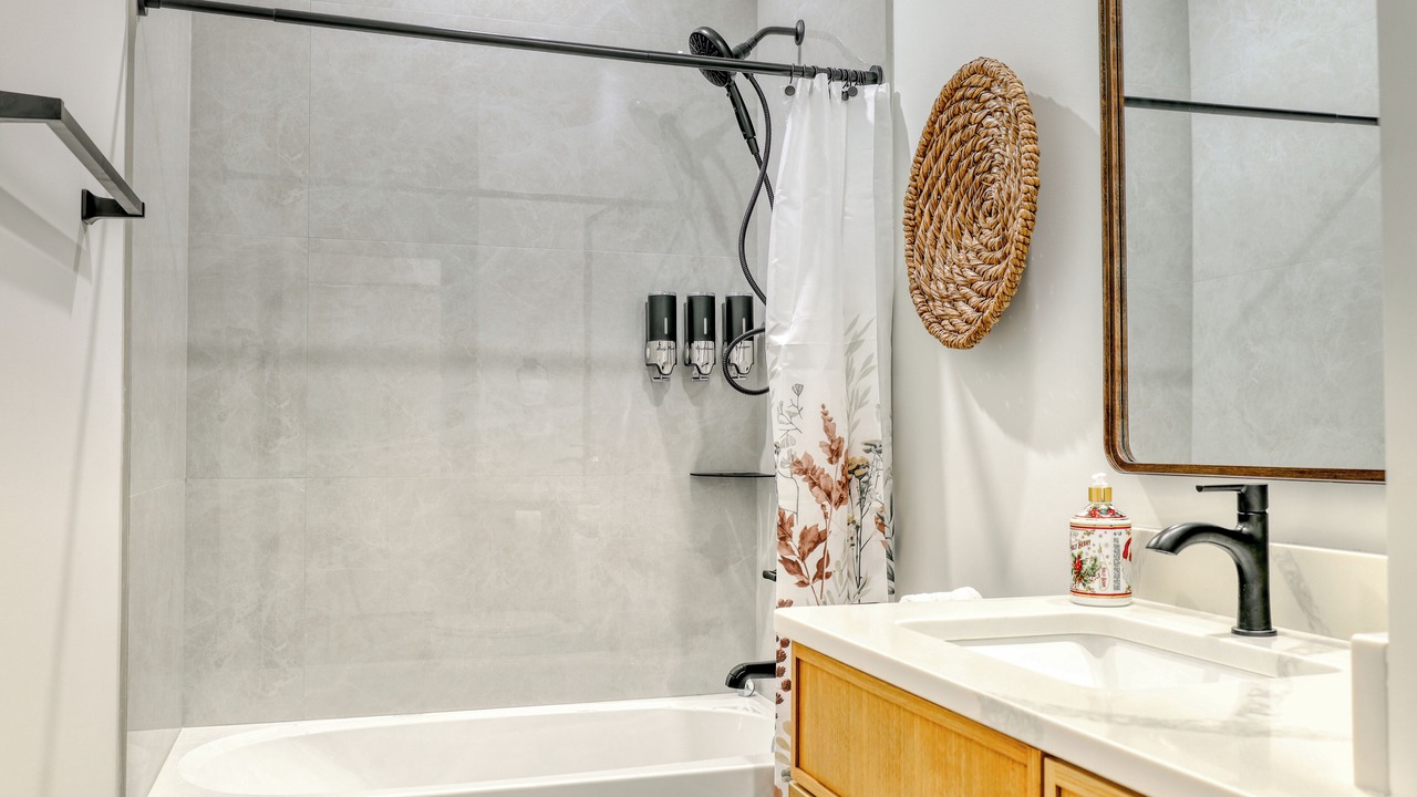 Photo of Bathroom in Oakland Hills