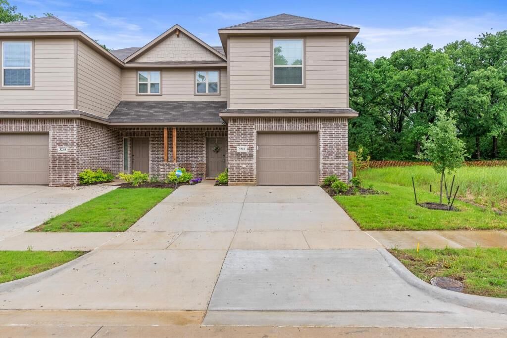 Photo of Outdoor in Denton
