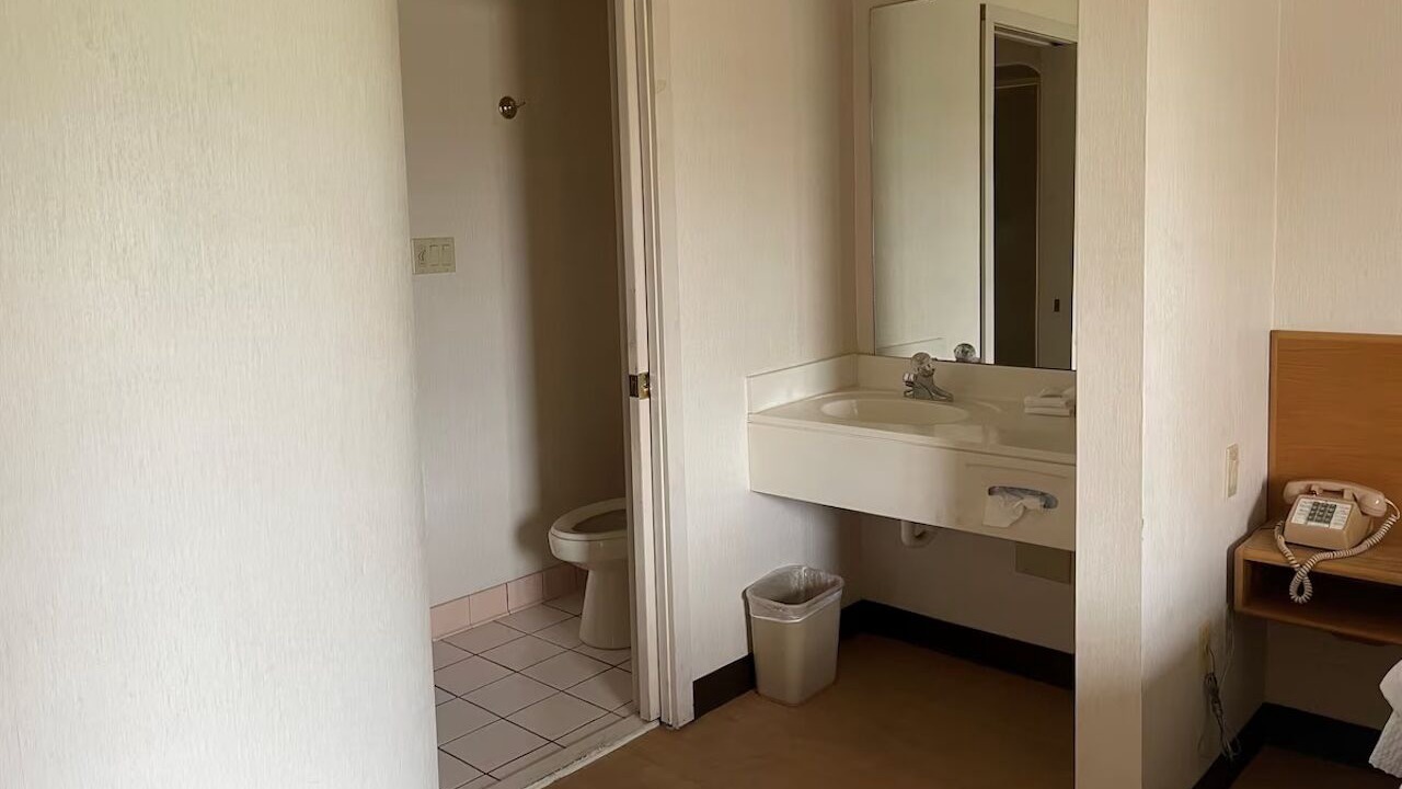 Photo of Bathroom in Branson