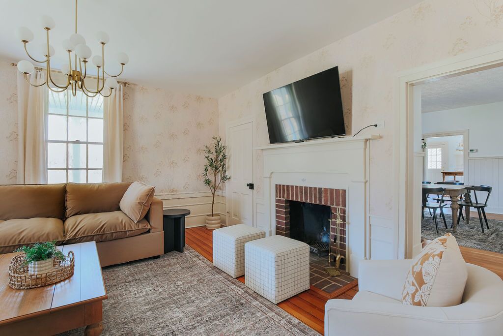 Photo of Livingroom in Nelson
