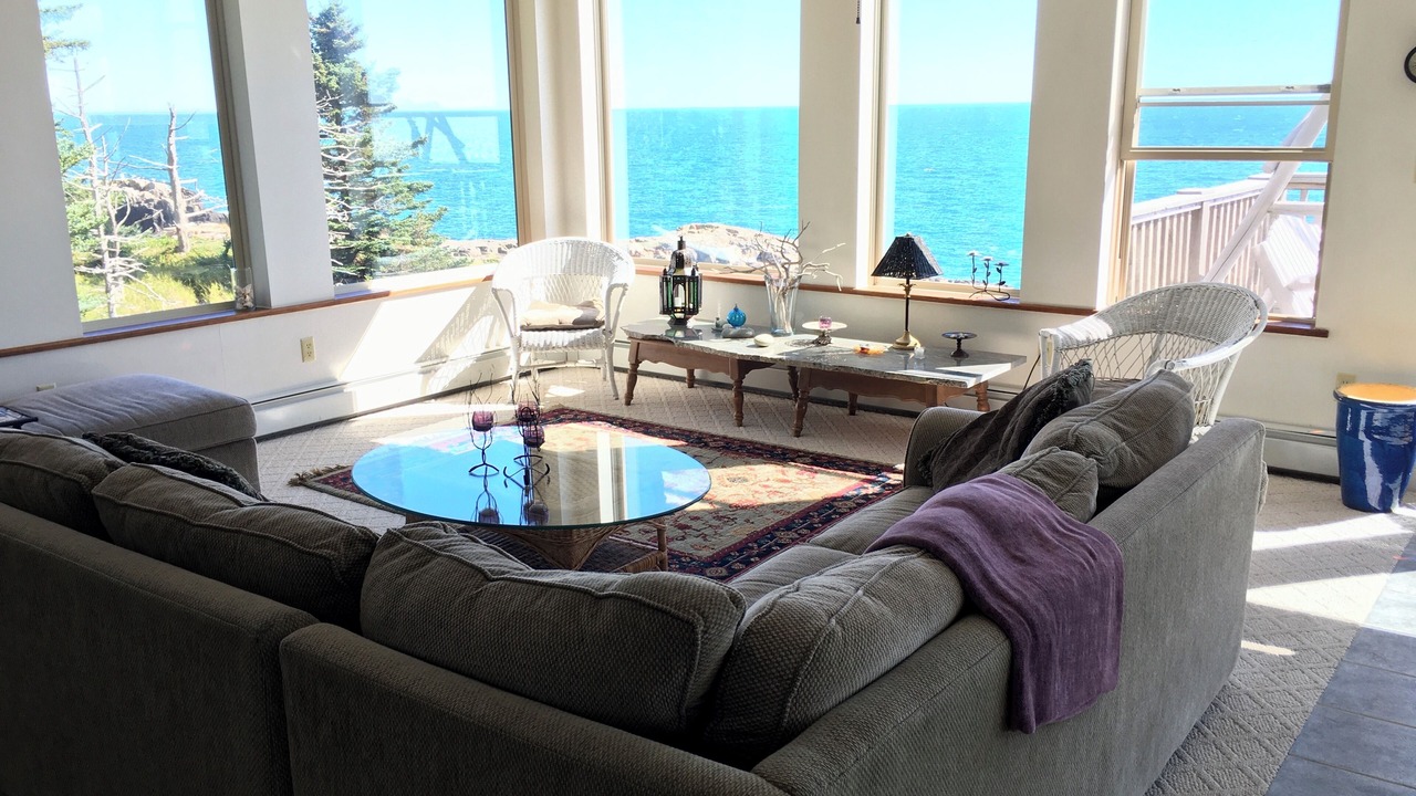 Photo of Livingroom in Cutler