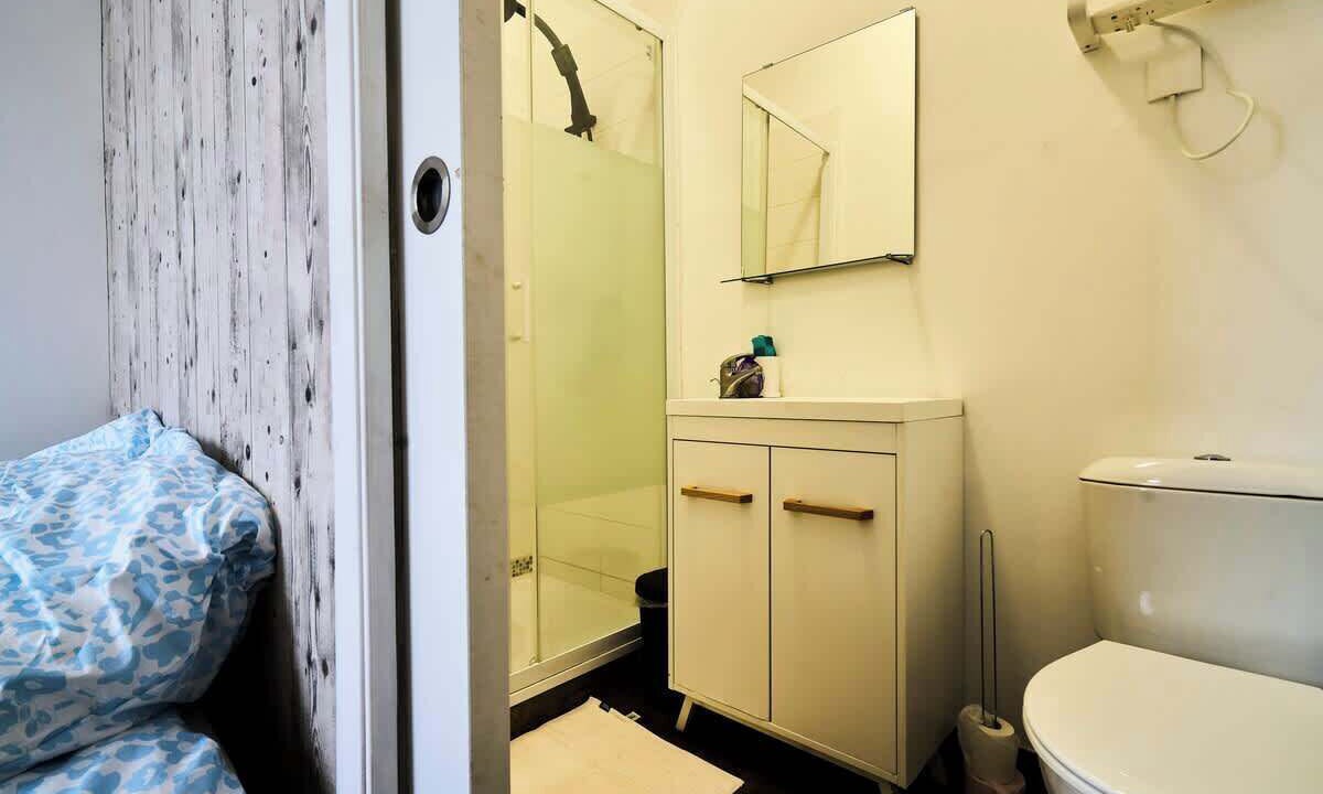 Photo of Bathroom in Lille