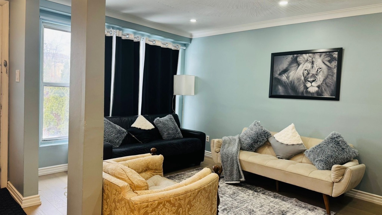 Photo of Livingroom in Toronto