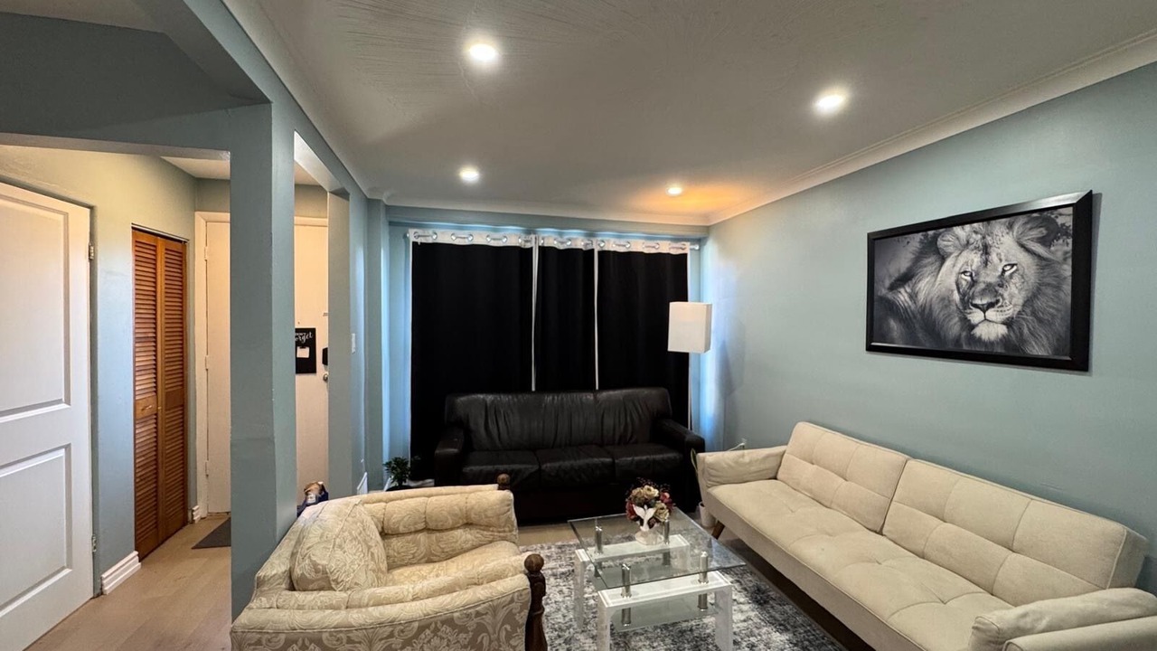 Photo of Livingroom in Toronto