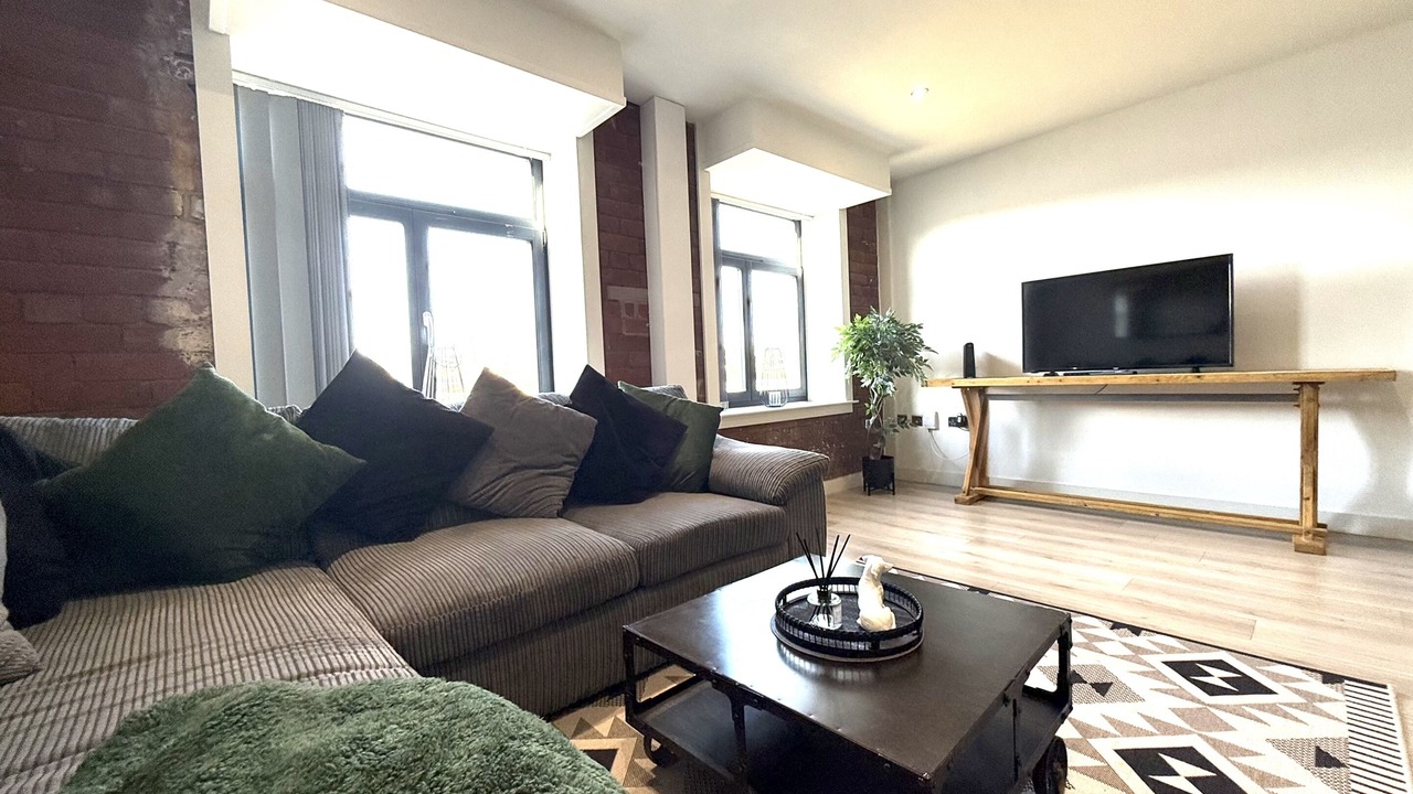 Photo of Livingroom in Bradford