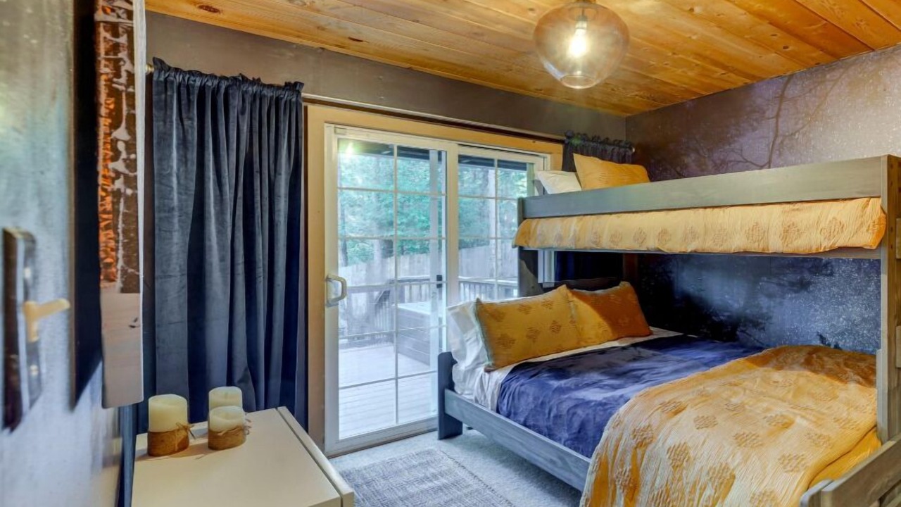 Photo of Bedroom in Nevada City