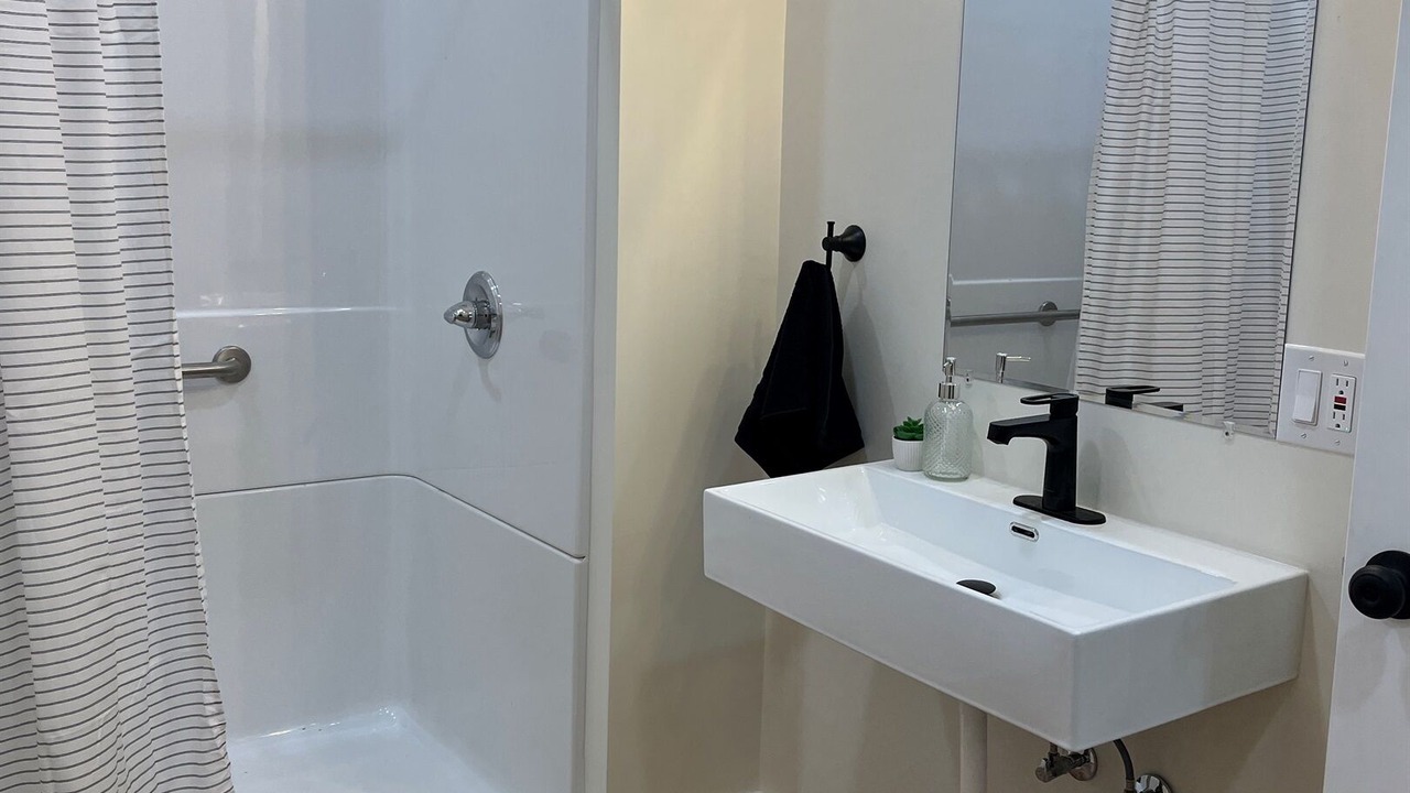 Photo of Bathroom in West End