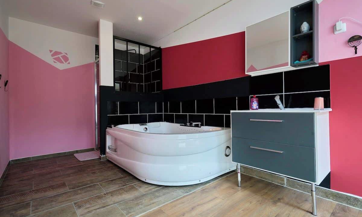 Photo of Bathroom in Tourcoing