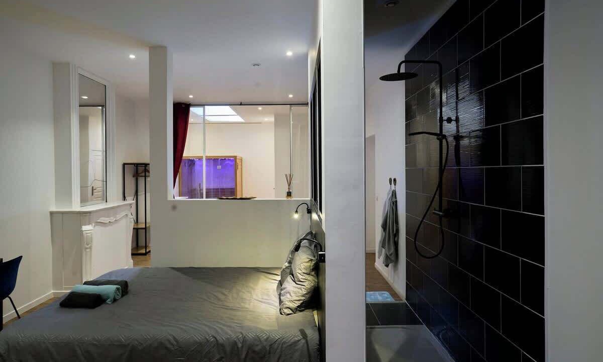 Photo of Bedroom in Tourcoing
